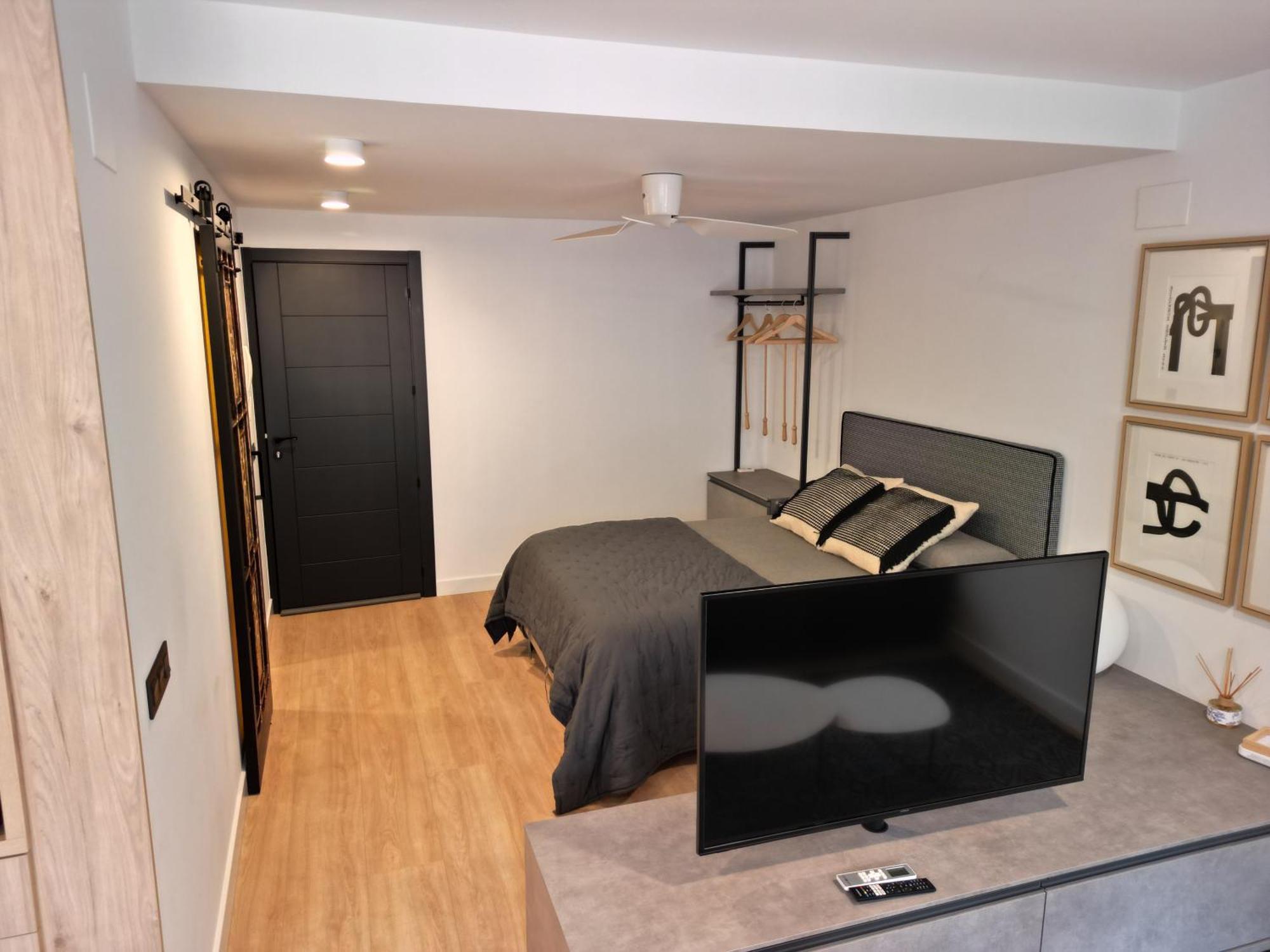 Apartaments Turistics Cardona IV Exterior photo