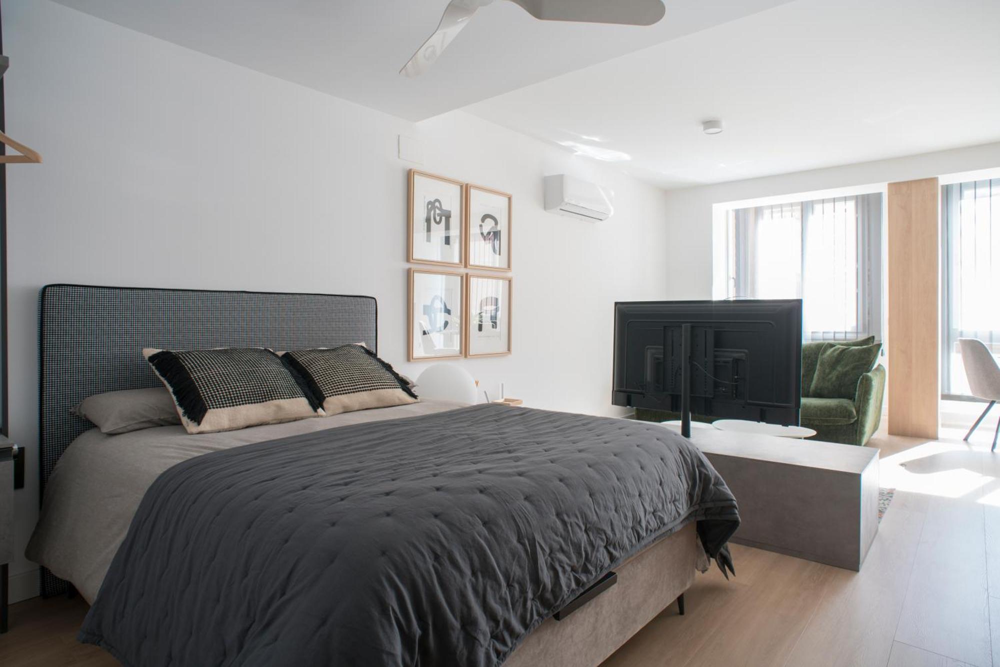 Apartaments Turistics Cardona IV Exterior photo